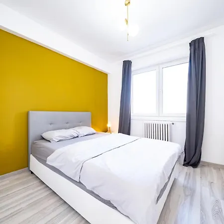 Old Ultracentral Calea Victoriei *