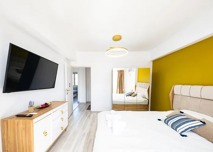 Old Ultracentral Calea Victoriei