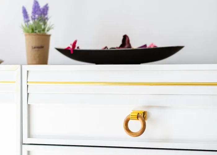 Old Ultracentral Calea Victoriei